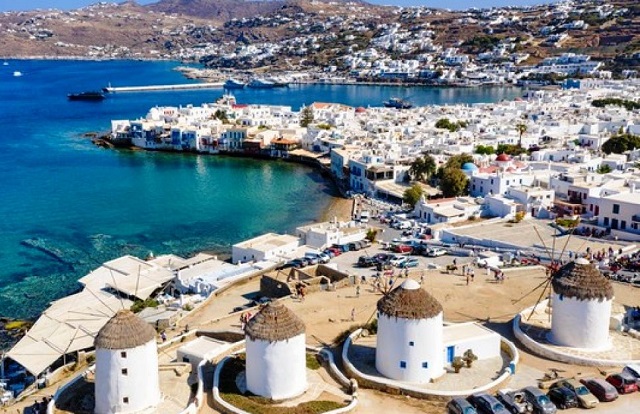 mikonos coron