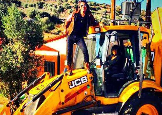 psinakis jcb