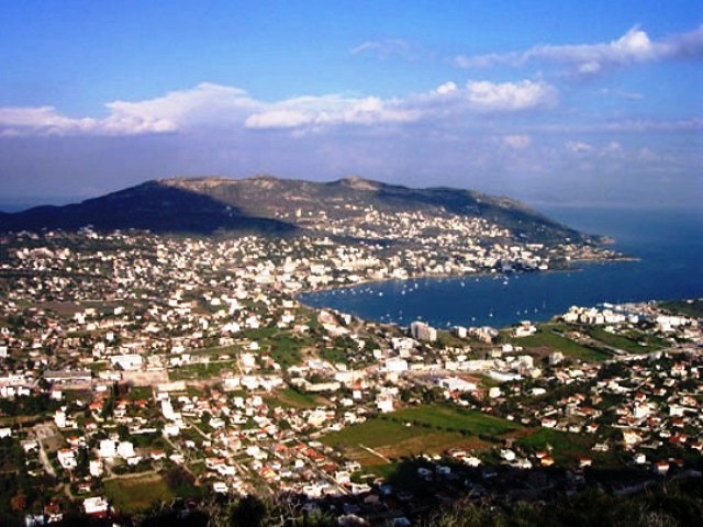Τοπίο στην ομίχλη το έργο της αποχέτευσης του Πόρτο Ράφτη!