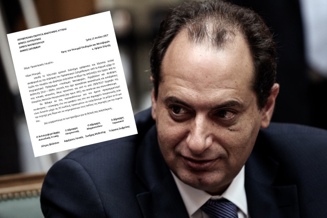Αρνείται να συζητήσει για την επέκταση του Προαστιακού ο υπουργός Υποδομών και Μεταφορών Χρ. Σπίρτζης!