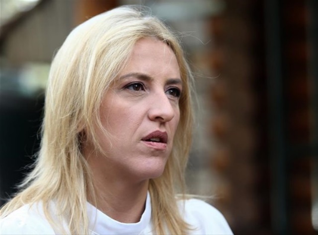 rena dourou