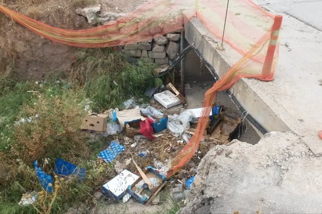 Ρέμα Ξερέα: Άμεση η αντίδραση των υπηρεσιών καθαριότητας του Δήμου Κρωπίας στην ασυνειδησία ορισμένων! (Φωτός)
