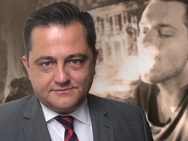 doumas kapnisma