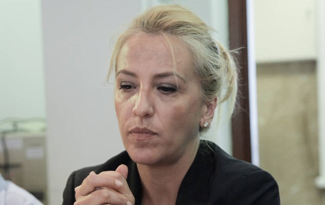 dourou mallia mazemena