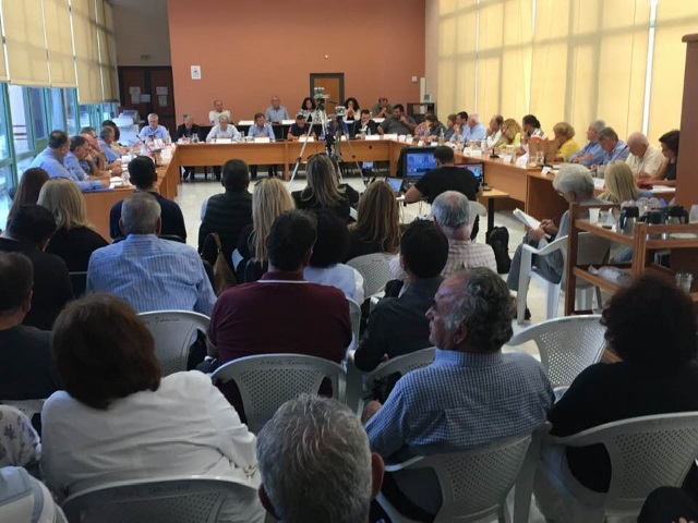 Νέα ήττα Φιλίππου στο δημοτικό συμβούλιο – Διαστάσεις λαμβάνει η ακυβερνησία στον Δήμο Σαρωνικού! 